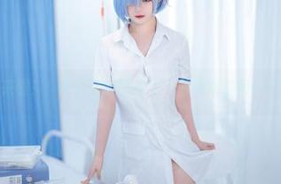 和泉纱雾来啦！桜井宁宁的图库里，下载她的每一个角度吧。