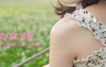 梦丝女神 – 天台少女璇璇，当然要保留原图！精选时刻，随意又真实。