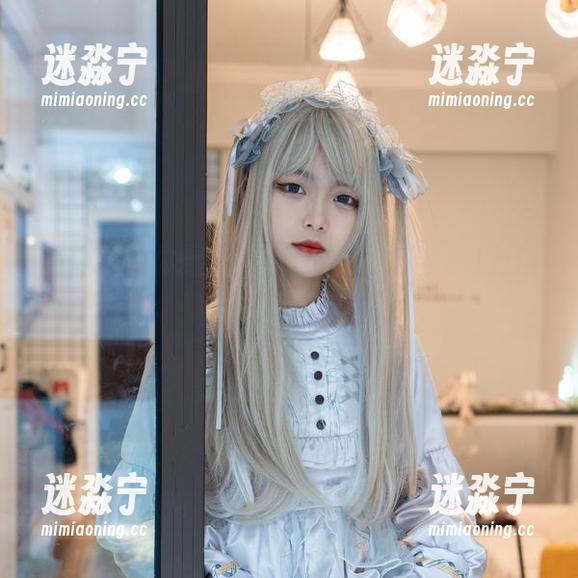 梨瑾瑾 梨瑾瑾在体操服中的姿态,开启了我对运动的新想象!