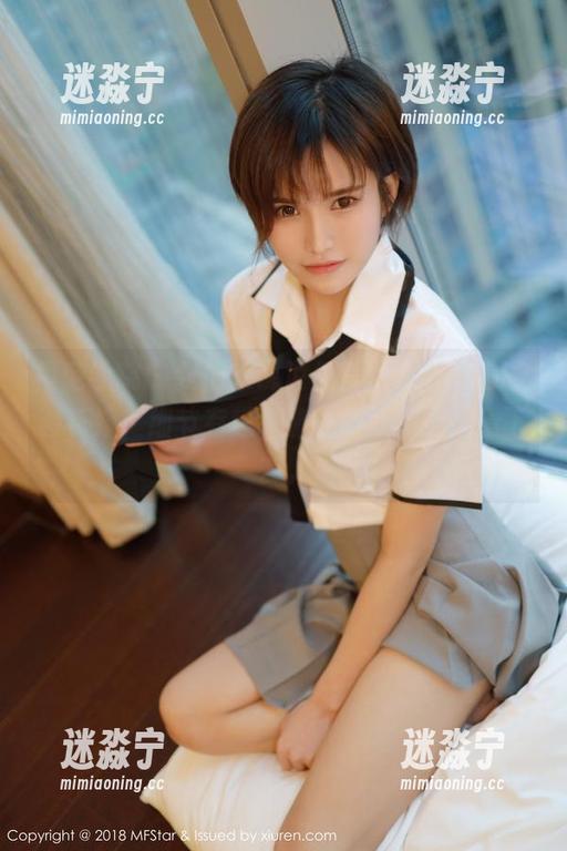 模范学院-任莹樱Jenny 模范学院 - 我们来说说任莹樱Jenny的全套花嫁,细节有趣,瞥一眼就想继续看下去。