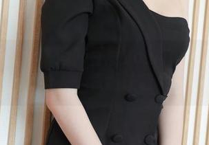 模范学院 – 高清兜豆靓Youlina：这个御姐太撩人，竟然让我失了魂