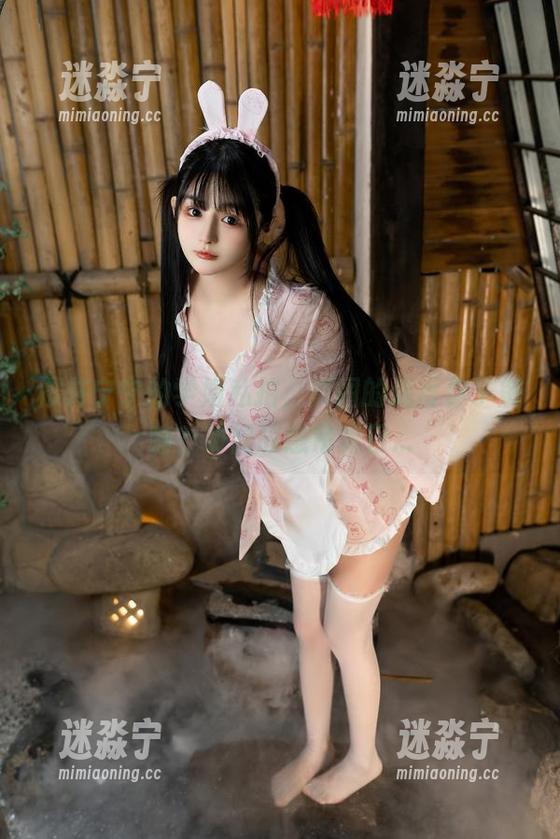 樱井宁宁的学姐私拍，原图的温度你了解嘛？明显故意吊胃口...