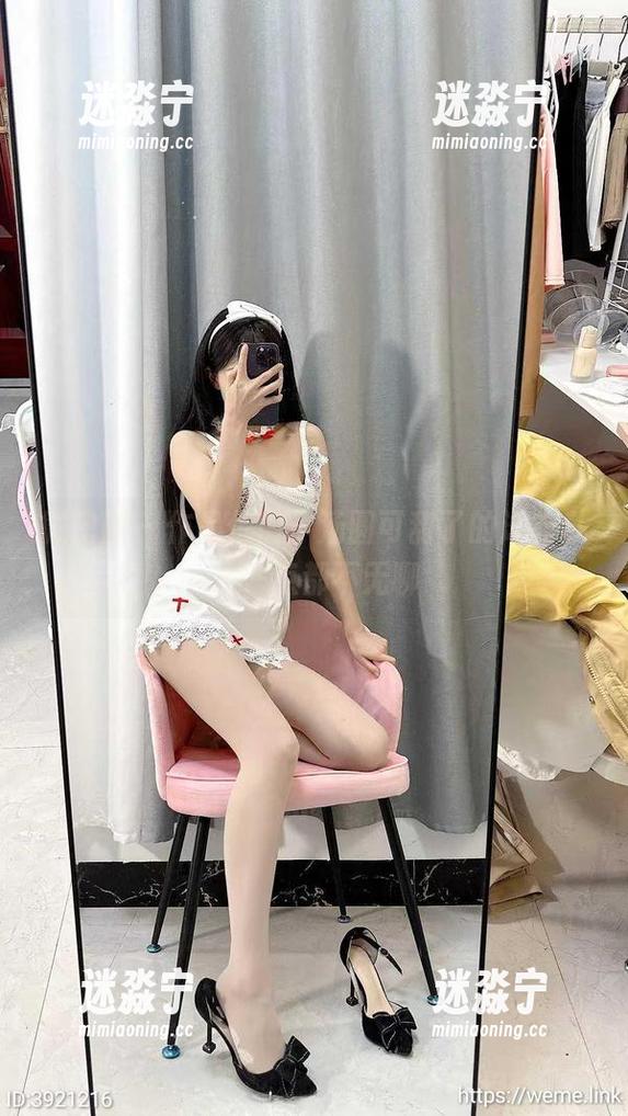 微密圈 - 作品依旧，汤圆可甜了的泳衣私拍一点都不无聊