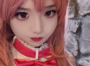 最新写真火热出炉，狐玖玖万圣节究竟是哪个鬼怪撒欢儿？