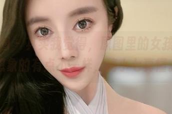 微密圈 – 其实我觉得，原图里的女孩和我想象的有点不一样，猪小七真懂。
