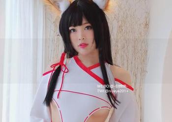 白烨烨的赌场女郎图包：高清到你想多看几眼
