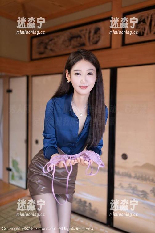 秀人网 - 被安然儿的JK美图打动，已然决定这会是我的新壁纸选择！