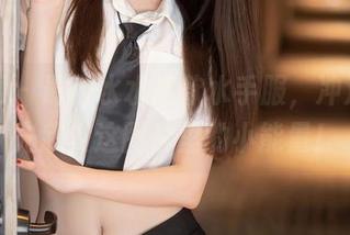 秀人网 – 最新水水姐款水手服，冲浪不如先欣赏这图片里的小能量！
