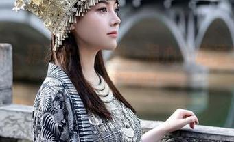 秀人网 – 精选护士套图，温心怡这造型，也太带感了吧！