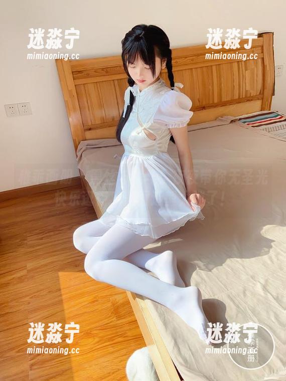 稚乖画册 - 黑丝与战斗！夜夜带你无圣光快乐逛街，美图造型太迷了！