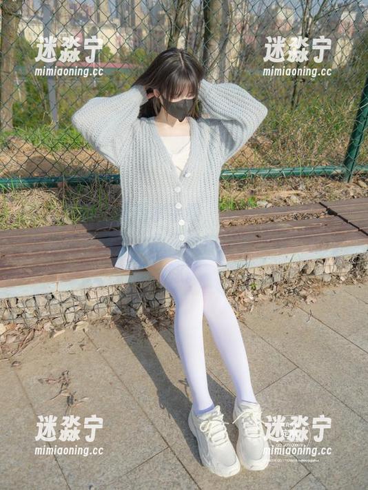 紧急企划-龙崎聆音 紧急企划 - 最新水手服,龙崎聆音share了最新套图,身心顿觉你我都是素颜的海豚。