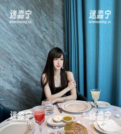 每次打开腐团儿Ikaros的甜心图集更新，都是心理承受的极限！