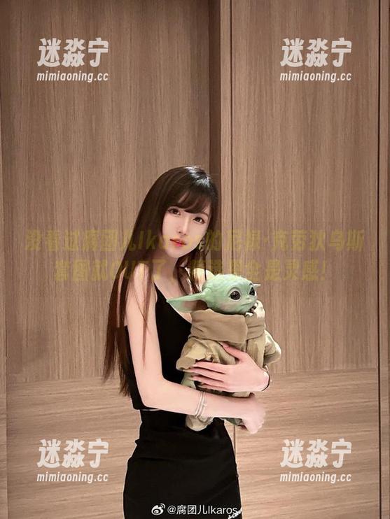 腐团儿Ikaros 没看过腐团儿Ikaros的尼禄·克劳狄乌斯套图就OUT了,精选里全是灵感!