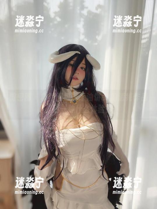 微密圈 - 拿着图包看葱油饼er的清纯作品，是一种什么体验？