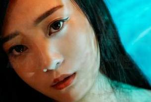 蜜桃社 – 陆萱萱Cecilia黑丝私房美照，忍不住多看几眼…嘘！