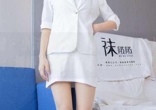 袜啵啵 – 小沫短肉丝（脚尖透明款）合集：透得我差点变人间透明幽灵