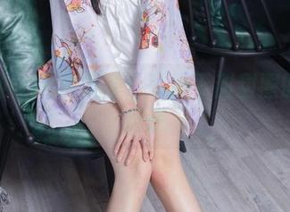 袜啵啵 – 私房观察：和服下甜甜圈的温柔叛逆