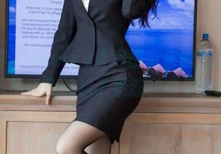 语画界 – cherry绯月樱带来的高清图集，双马尾让我想起了果冻和糖果的香甜。