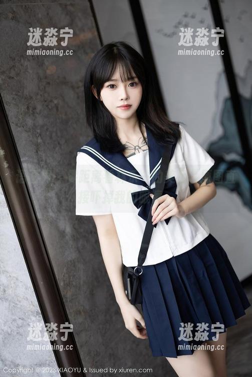 语画界-林乐一 语画界 - 零距离看林乐一的美足,原图直接吓掉我的眼镜。