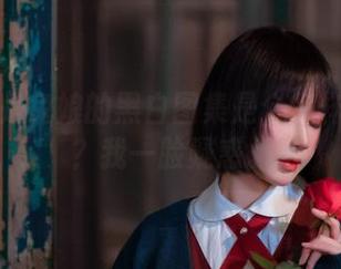 阿包也是兔娘的黑白图集是个怎样的奇观？我一脸疑惑。