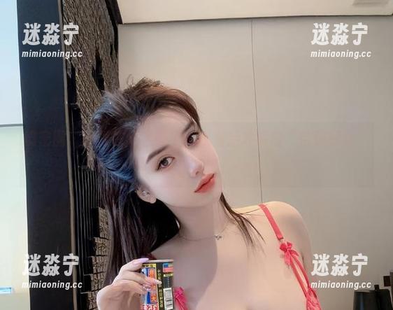 微密圈 - 短裙在阿色身上，观看后才明白“恰到好处”是啥意思。