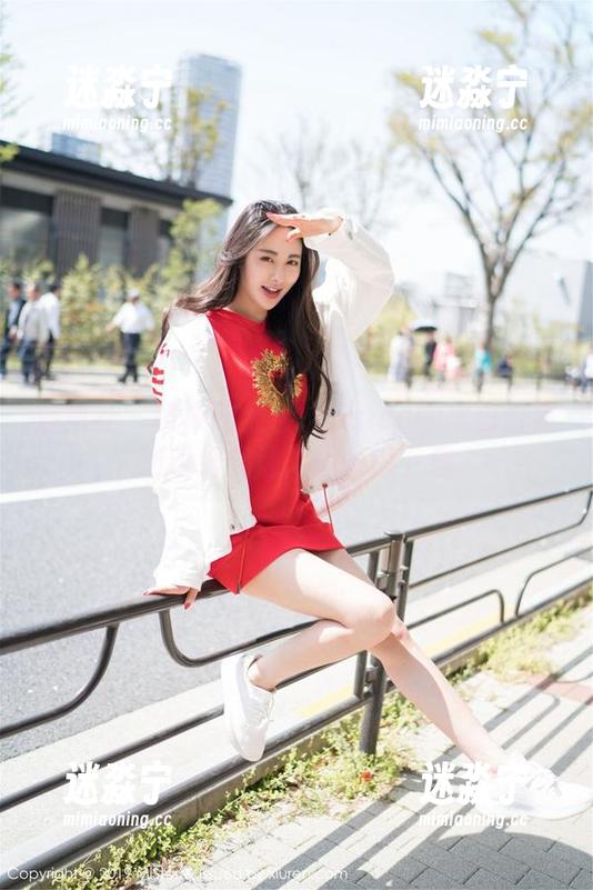 魅妍社-陆金佳Jessica 魅妍社 - 瞧瞧陆金佳Jessica的黑白合集,听说好到让人想一键下载。